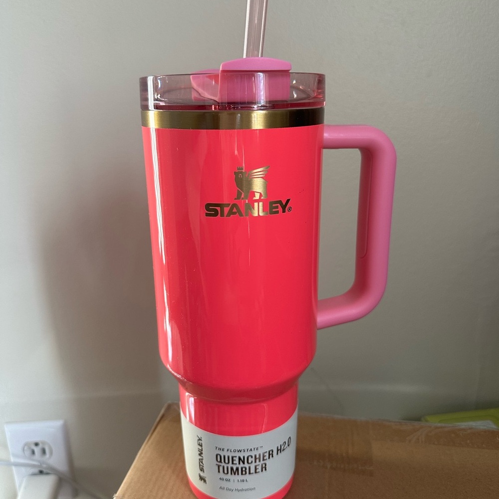 Stanley Pink Parade 40 oz Tumbler